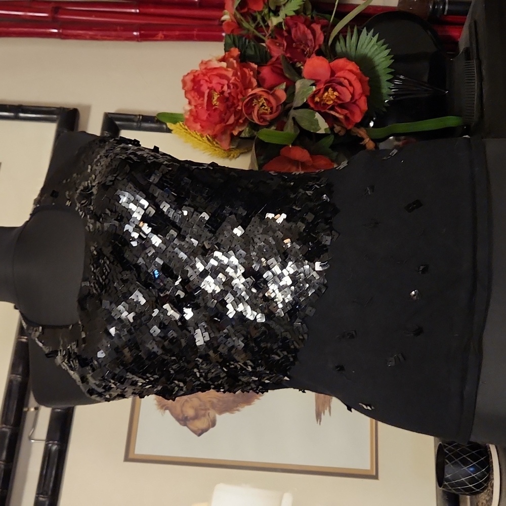 Le chateau Sequin Halter top